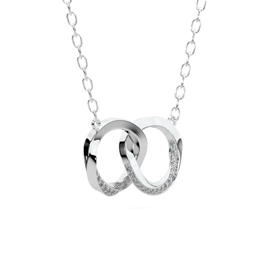 Majestic diamond pendant in white gold