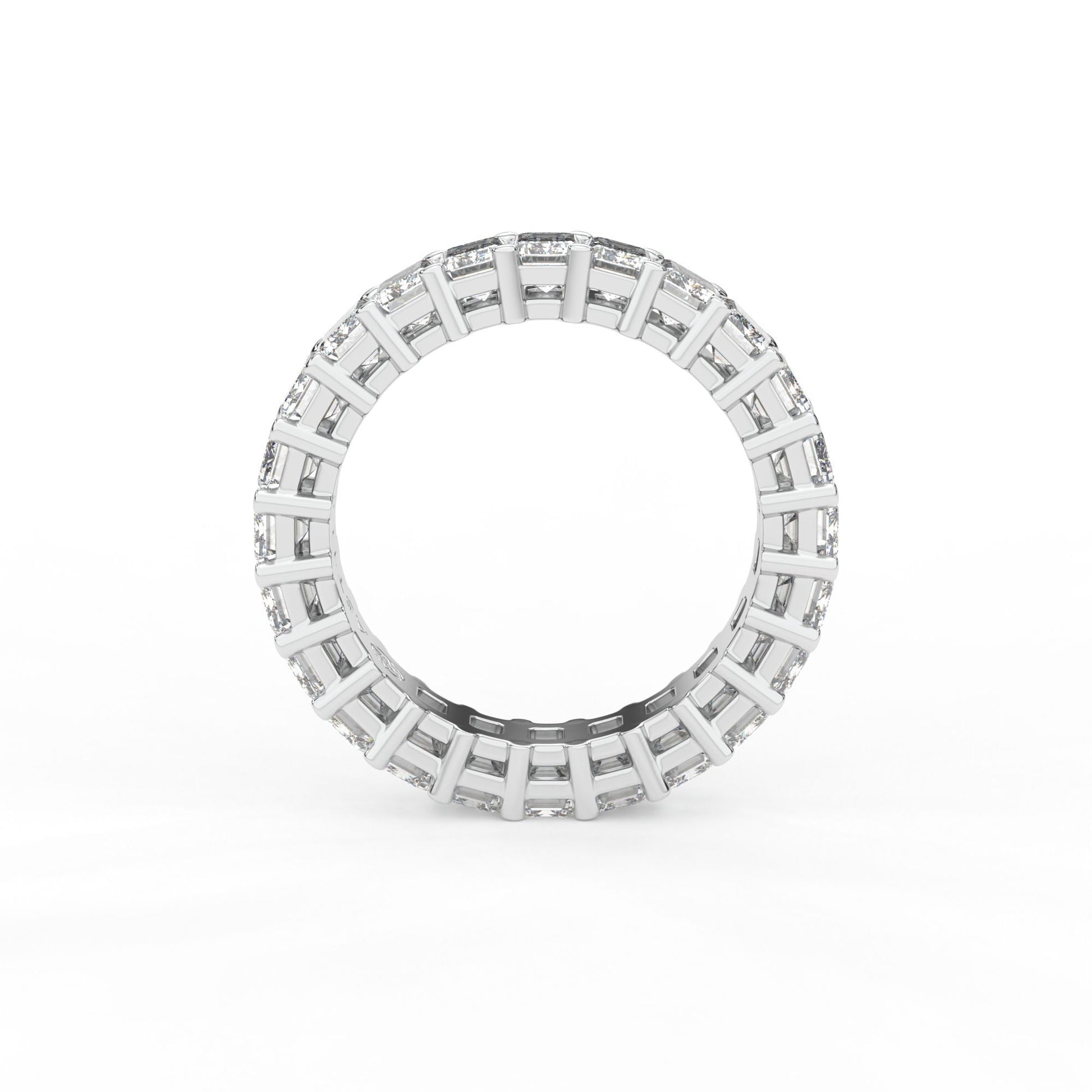14K white gold, 18K white gold