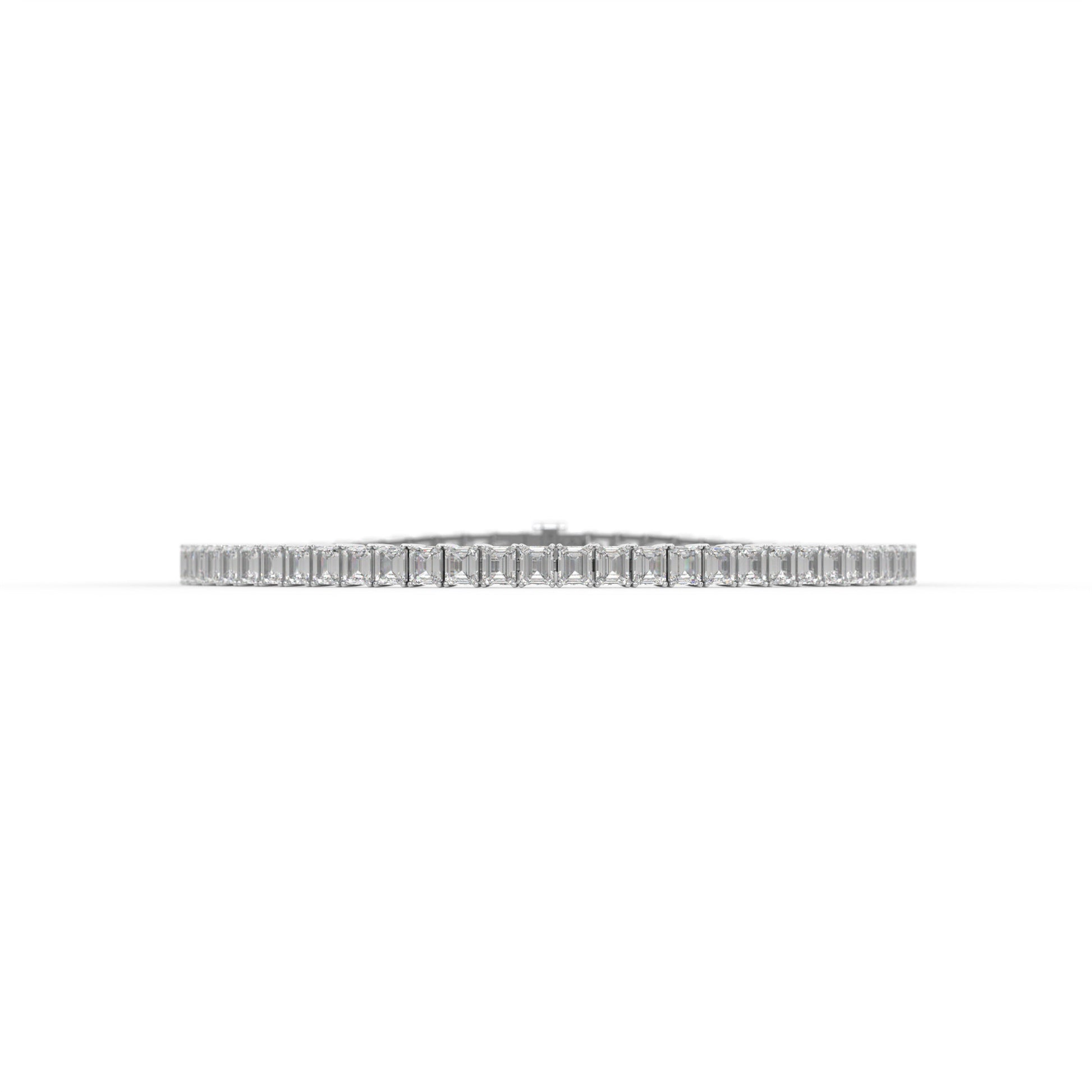 14K white gold, 18K white gold
