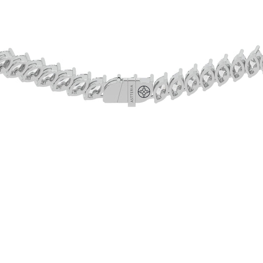 14K white gold, 18K white gold