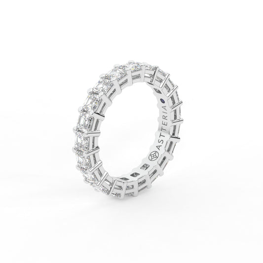 14K white gold, 18K white gold