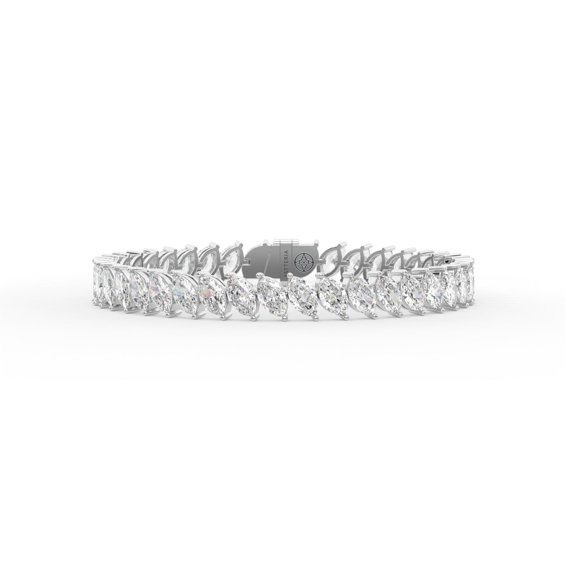 14K white gold, 18K white gold