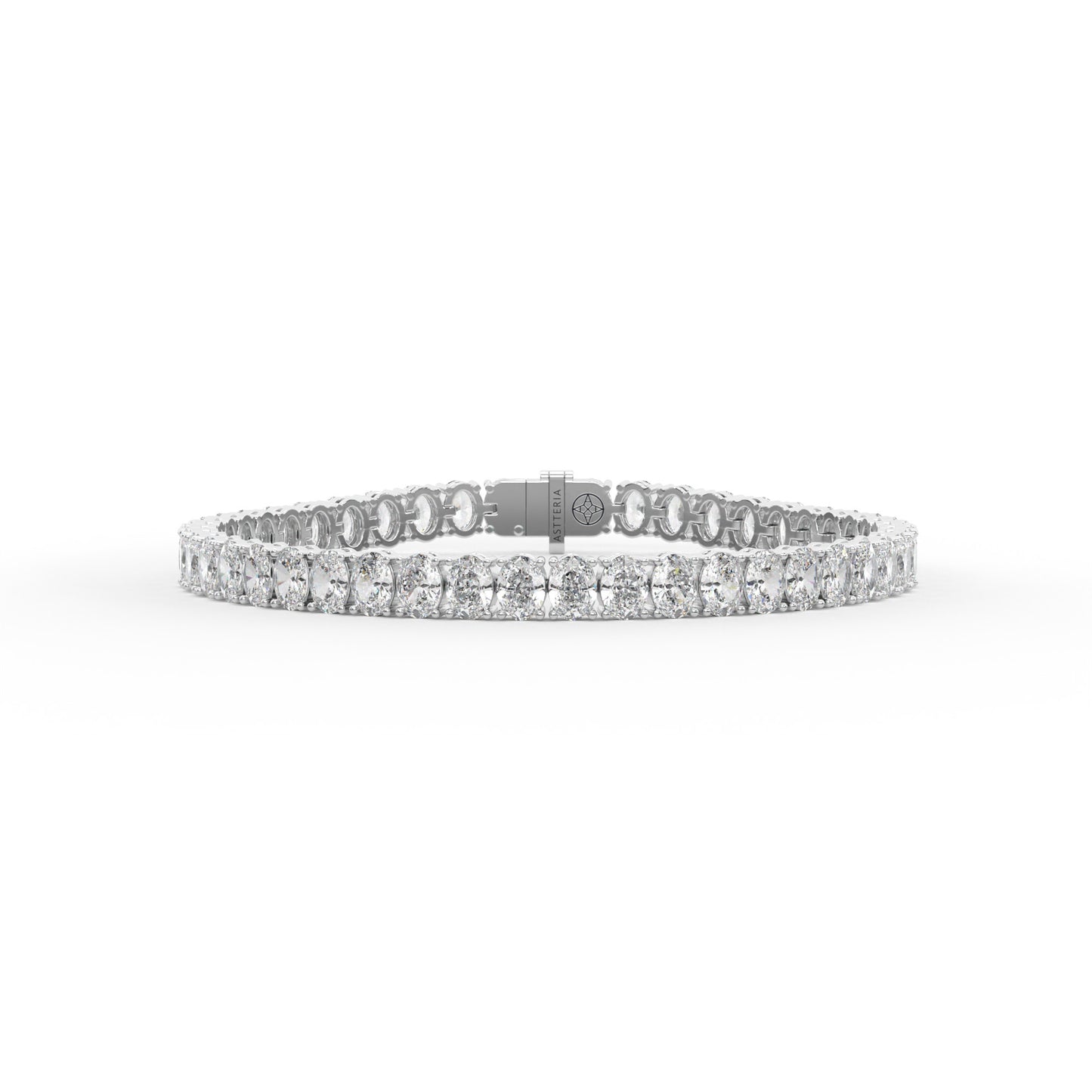 14K white gold, 18K white gold