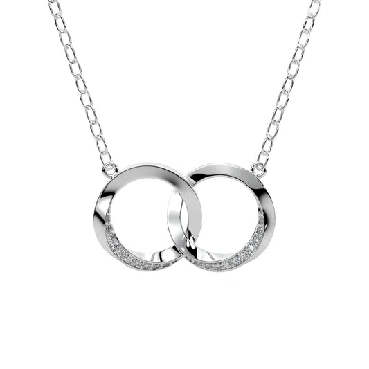 Majestic diamond pendant in white gold