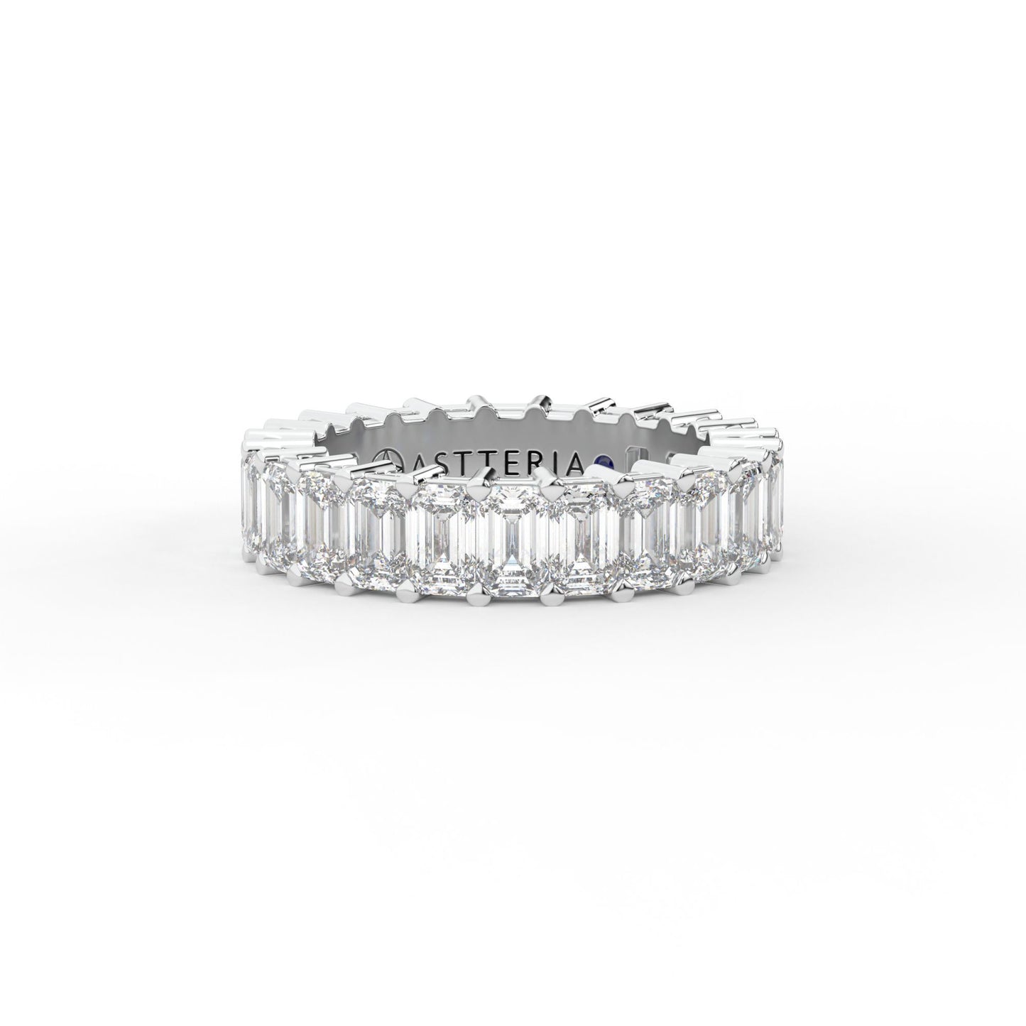 14K white gold, 18K white gold