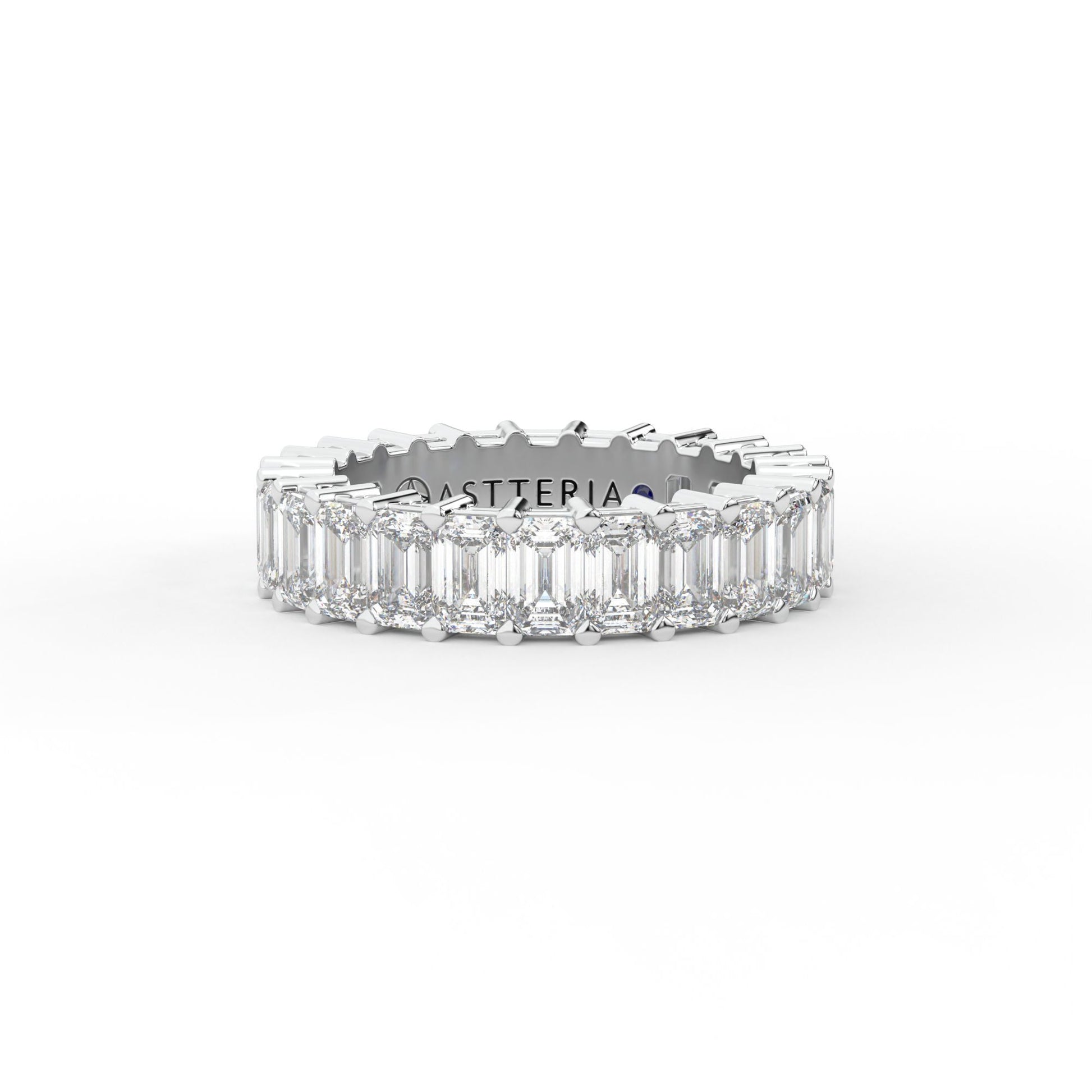 14K white gold, 18K white gold