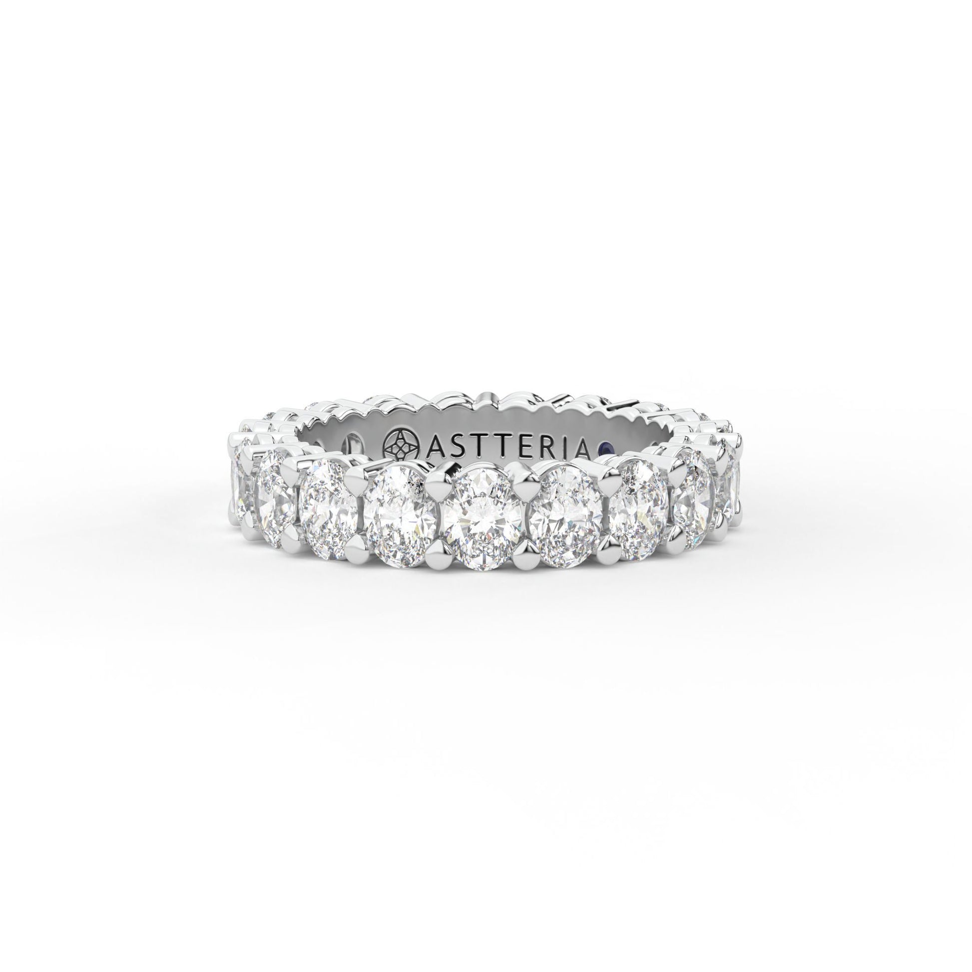 14K white gold, 18K white gold