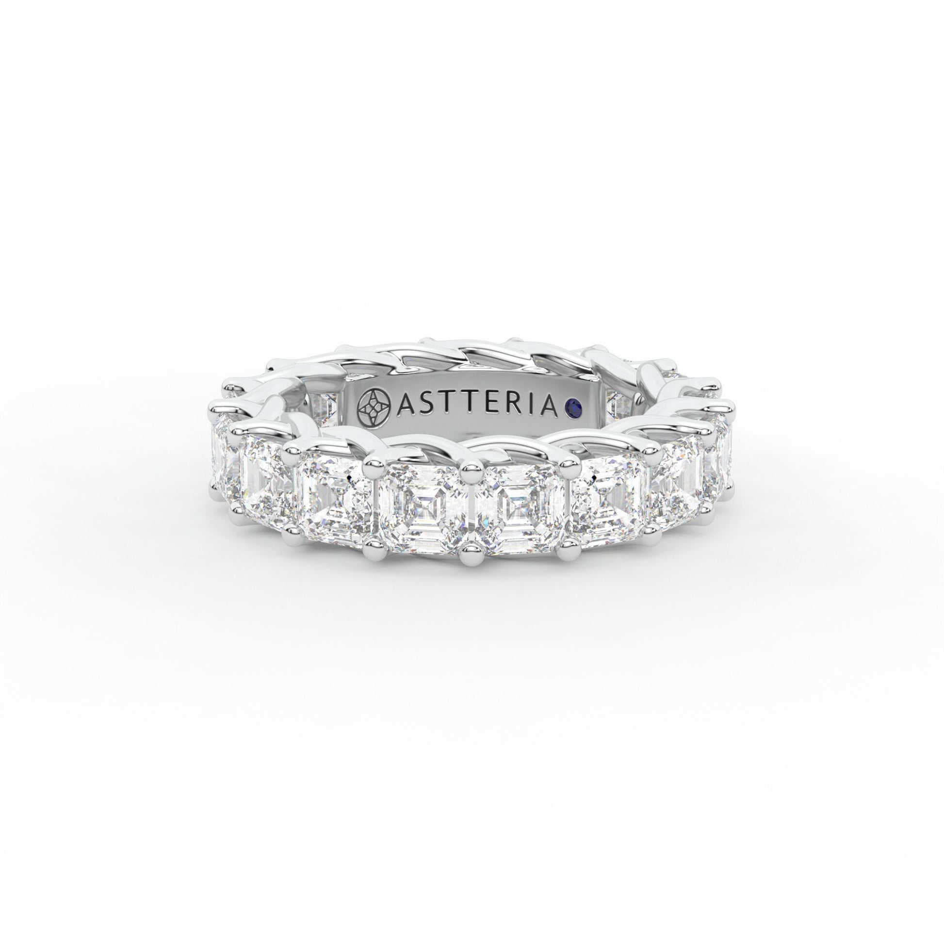 14K white gold, 18K white gold