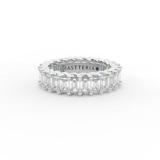 14K white gold, 18K white gold