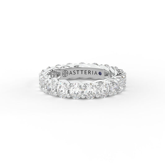 14K white gold, 18K white gold