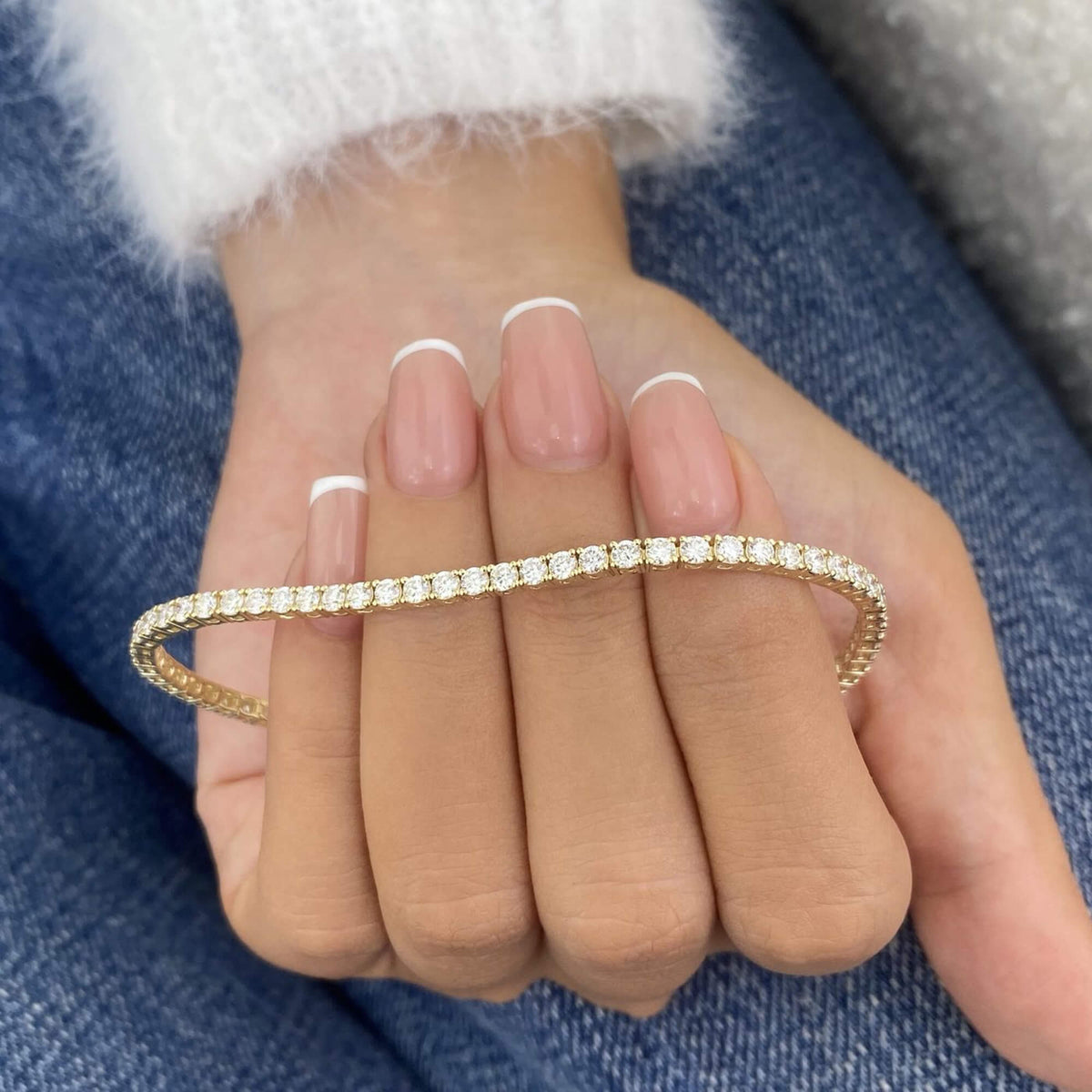 Natural 4.91 Ct. TW Round-Cut Diamond Tennis Bracelet, 14K Yellow Gold