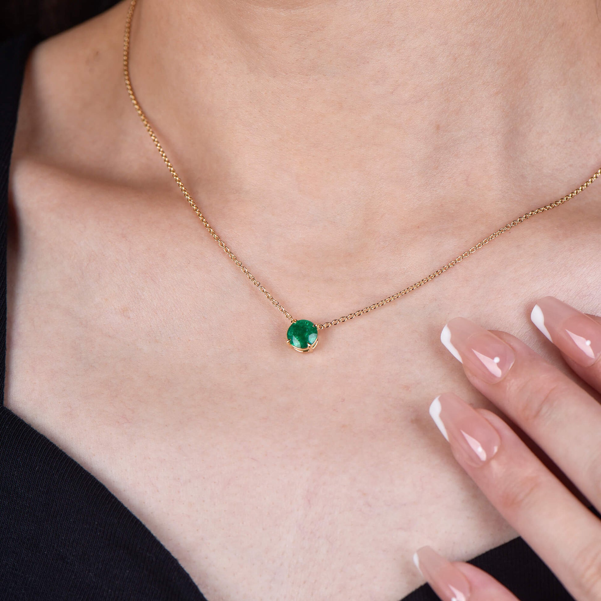 תליון אמרלד ירוק טבעי, 1.22 קראט TW