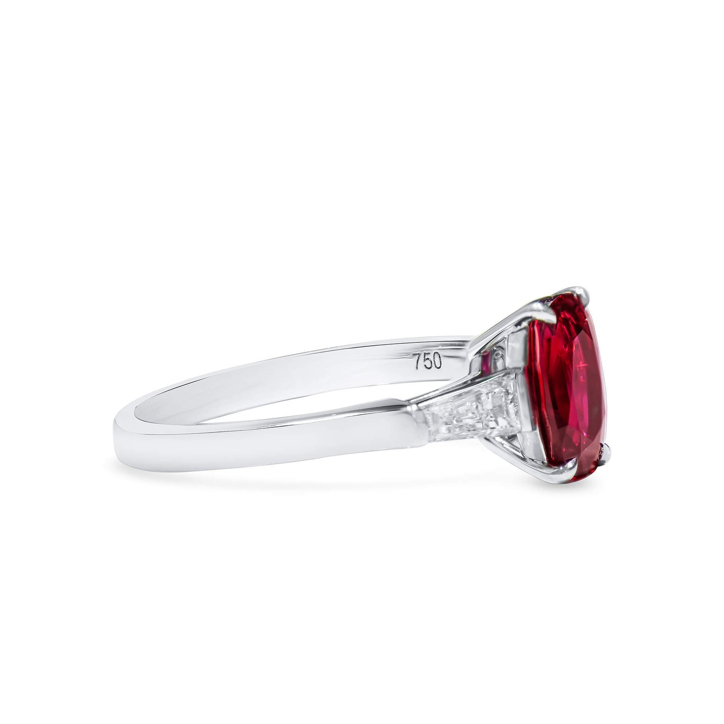 Natural Purplish Red Ruby Ring, 2.46 Ct. TW, Oval shape, GRS Certified
