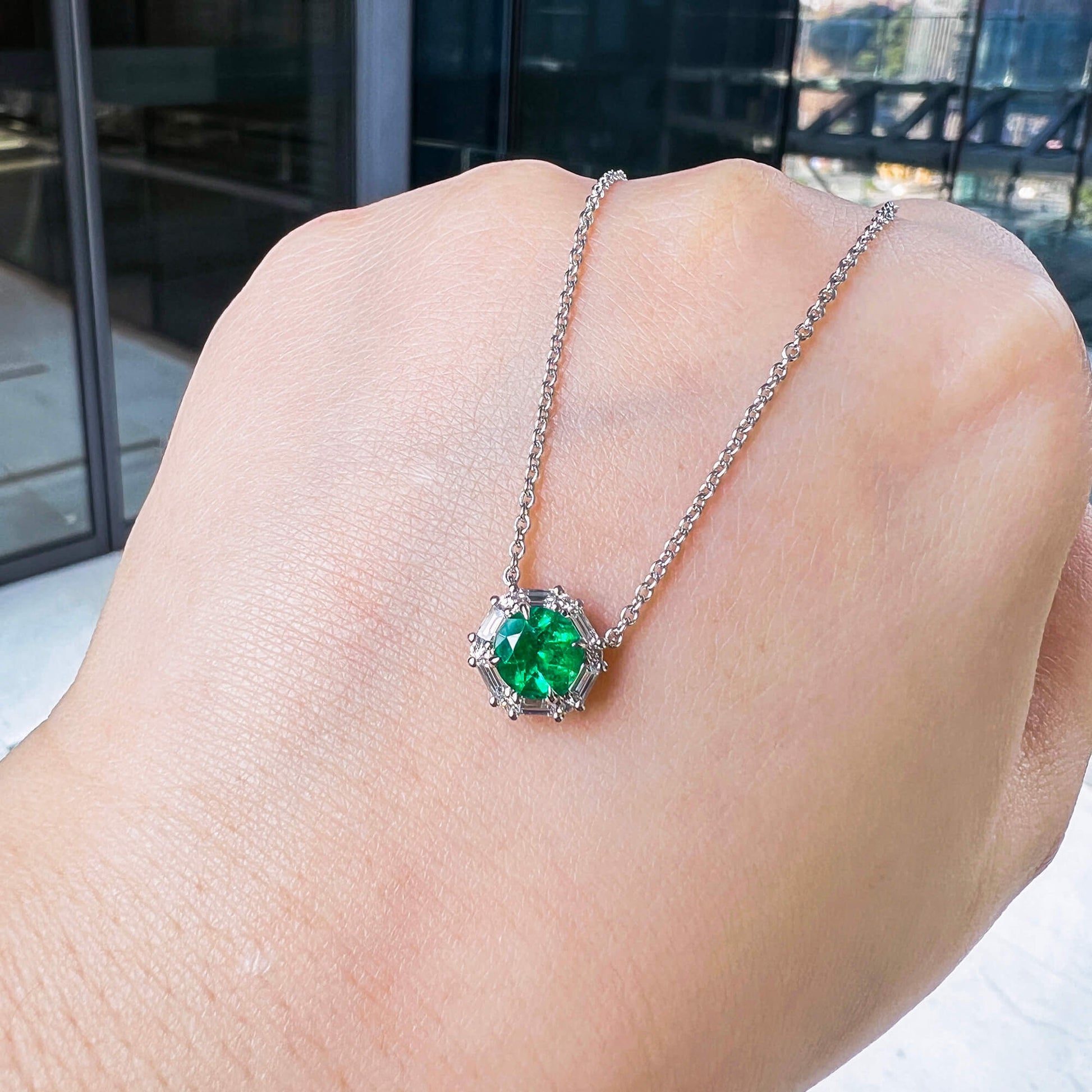 תליון אמרלד קולומביאני ירוק עז טבעי | 0.75 קראט (1.04 קראט TW), GRS2020-128127