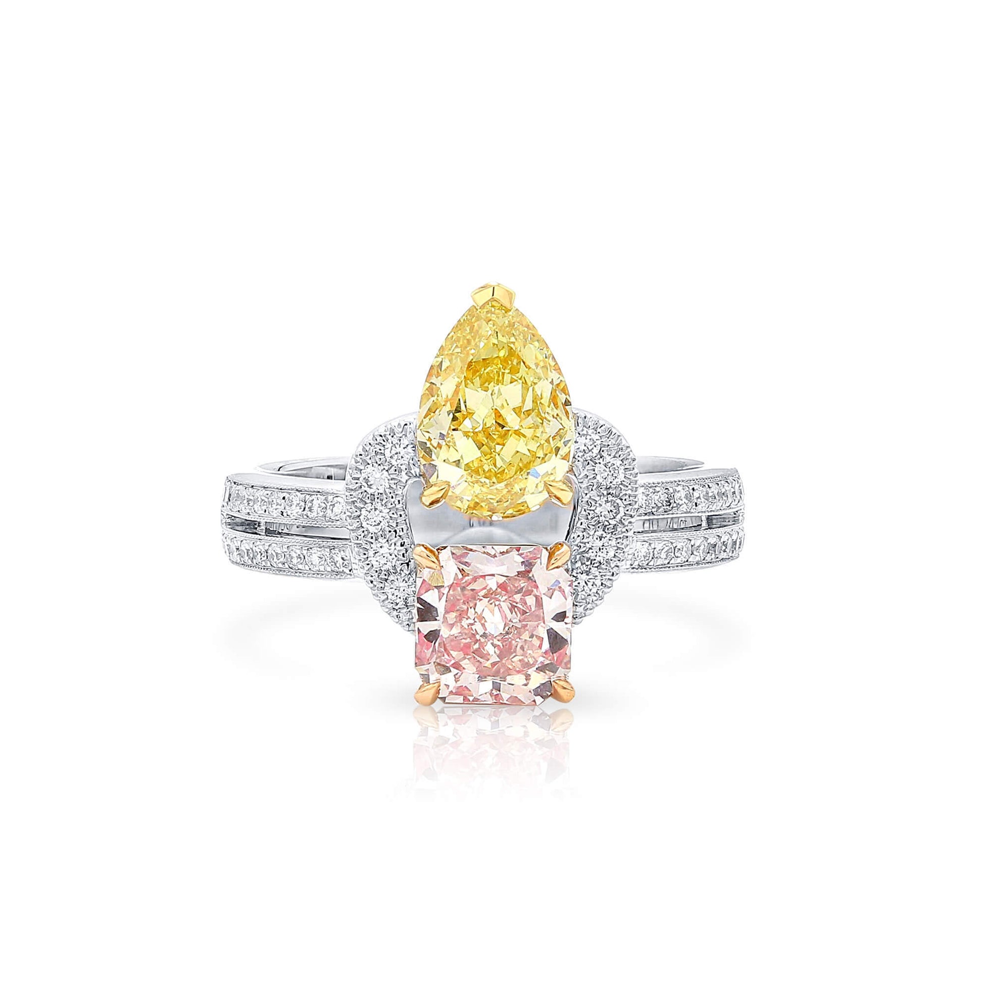 טבעת יהלום בצבע חום ורדרד בהיר מאוד, 2.59 קראט. TW, צורת MIX, מוסמך GIA