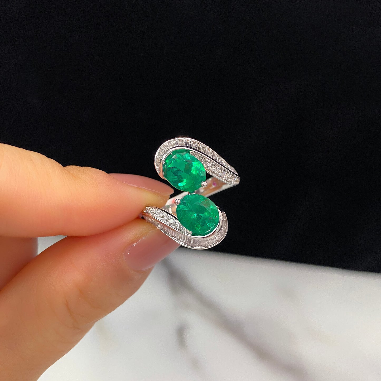 Natural Vivid Green Colombian Emerald Ring, 18K White Gold, Oval Shape, 3.47 Ct. TW