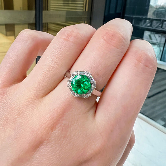 Vivid Green Colombian Emerald And Diamond Ring|1.82 Ct. (2.48 Ct. TW), GRS2020-128132