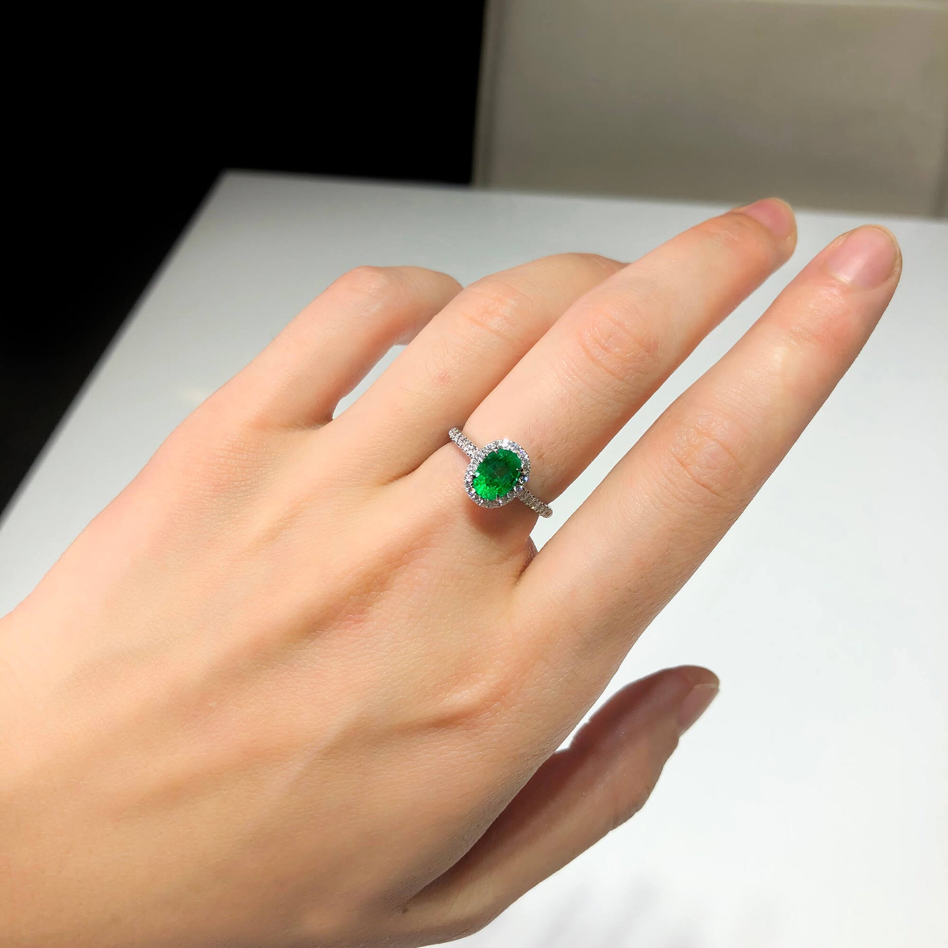 Vivid Green Emerald And Diamond Ring, 1.00 Ct. (1.27 Ct. TW), G2106160429