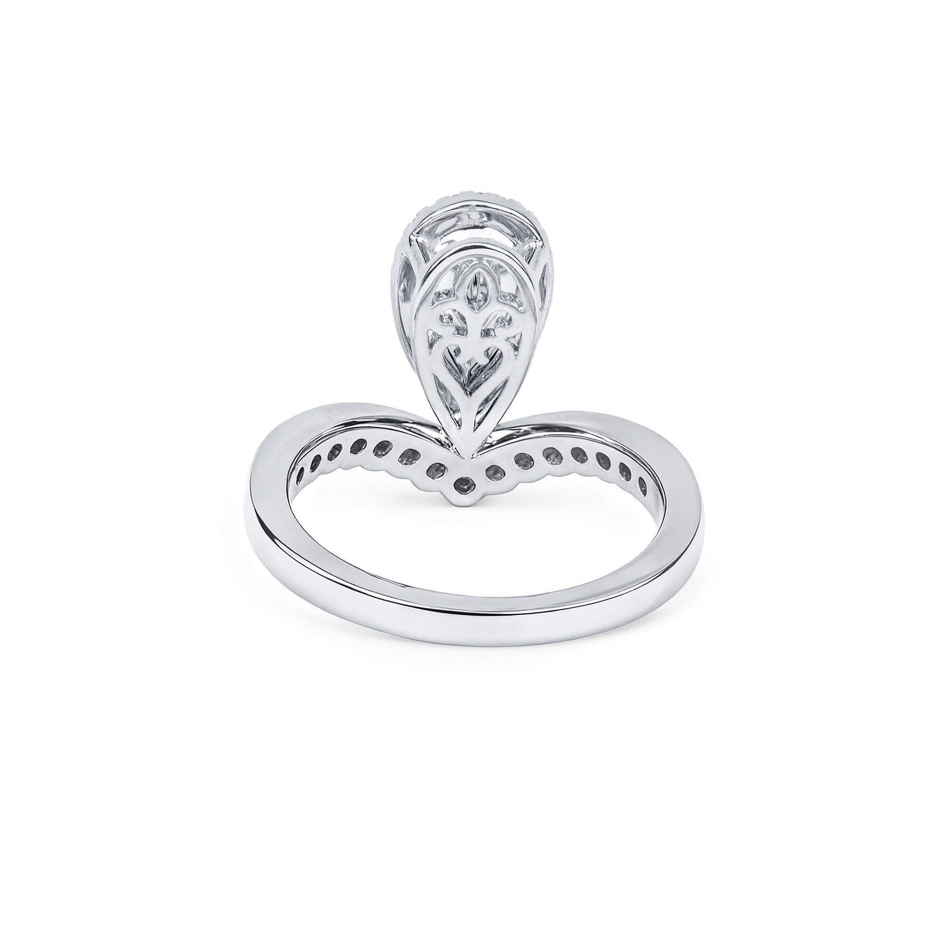 Fancy Light Yellowish Green Diamond Ring, 1.51 Ct. TW, Pear shape, GIA Certified