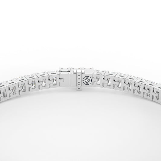 Emerald shape diamond tennis bracelet, 9.0 Ct. TW
