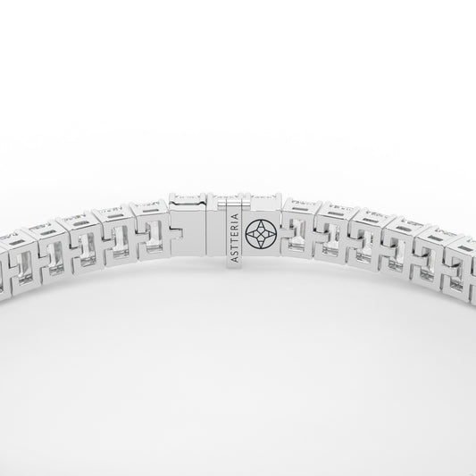 Emerald shape diamond tennis bracelet, 13.0 Ct. TW