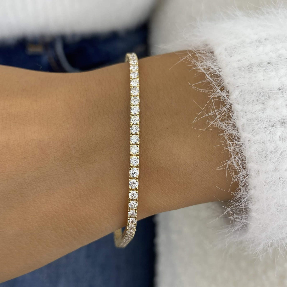 Natural 4.91 Ct. TW Round-Cut Diamond Tennis Bracelet, 14K Yellow Gold