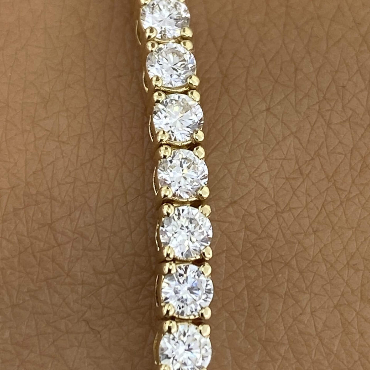 Natural 5.71 Ct. TW Round-Cut Diamond Tennis Bracelet, 14K Yellow Gold