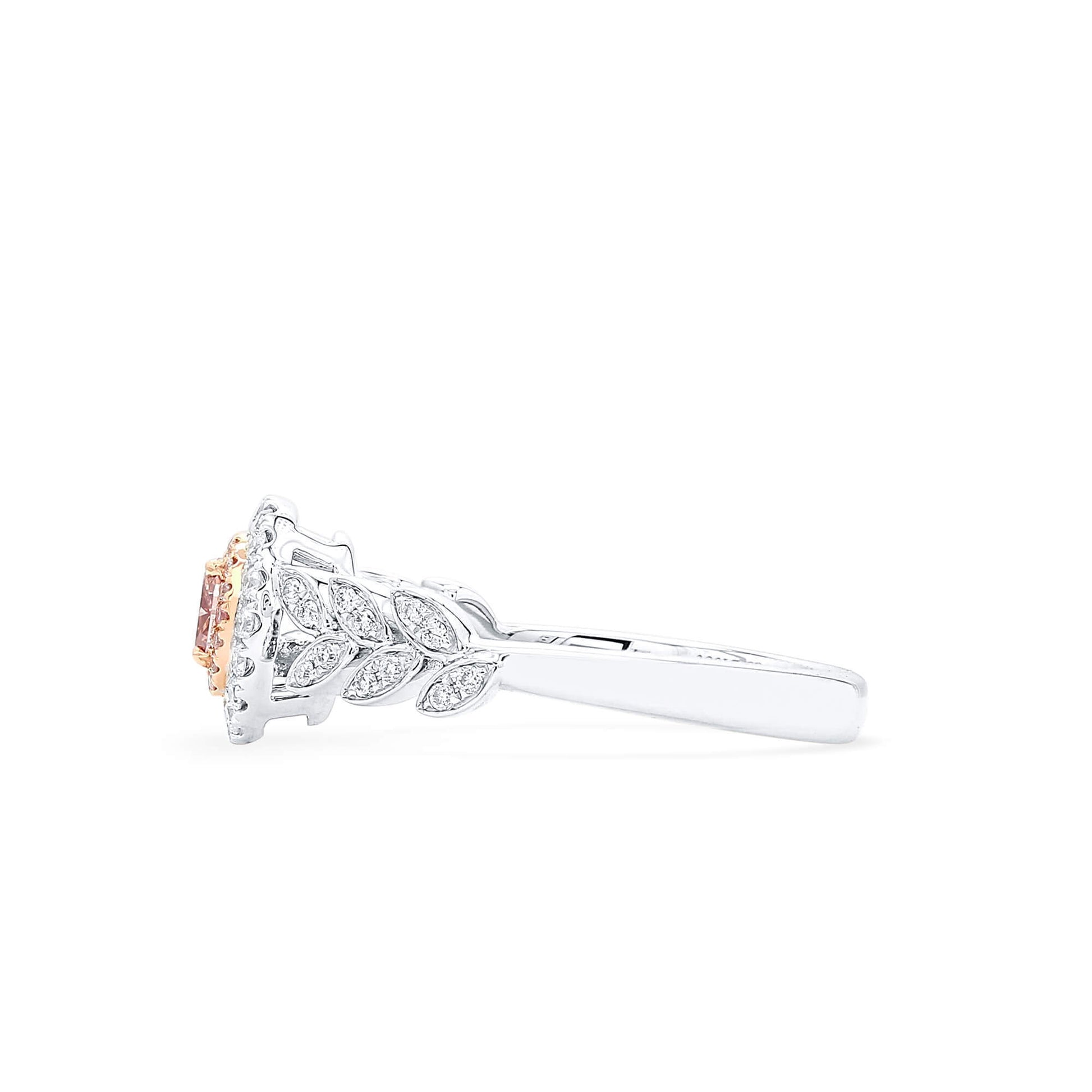 Fancy Brownish Orangy Pink Diamond Ring, 0.38 Ct. TW, Oval shape, GIA Certified