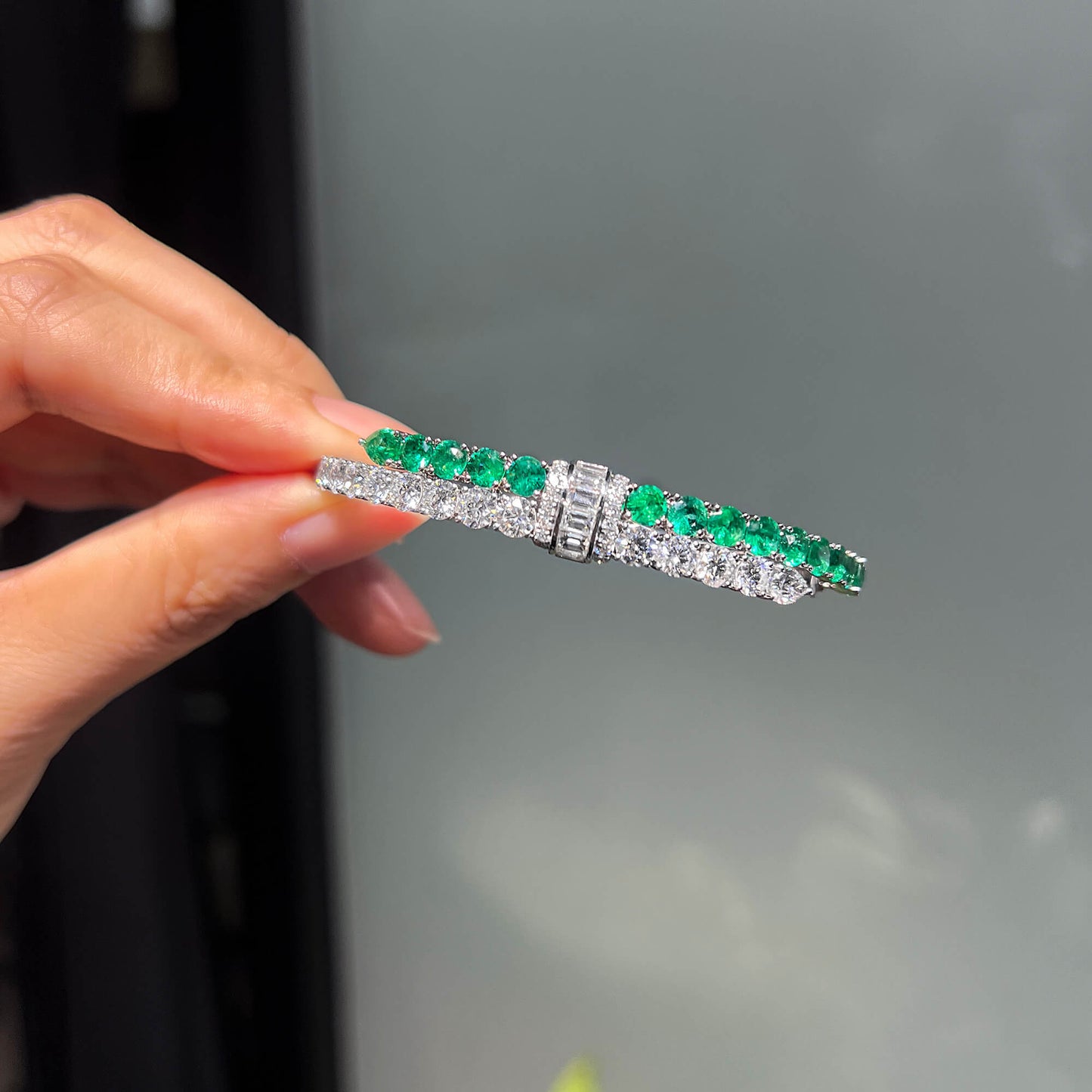 Natural Vivid Green Emerald Bracelet, 8.03 Ct. TW, Mix shape, GIA Certified