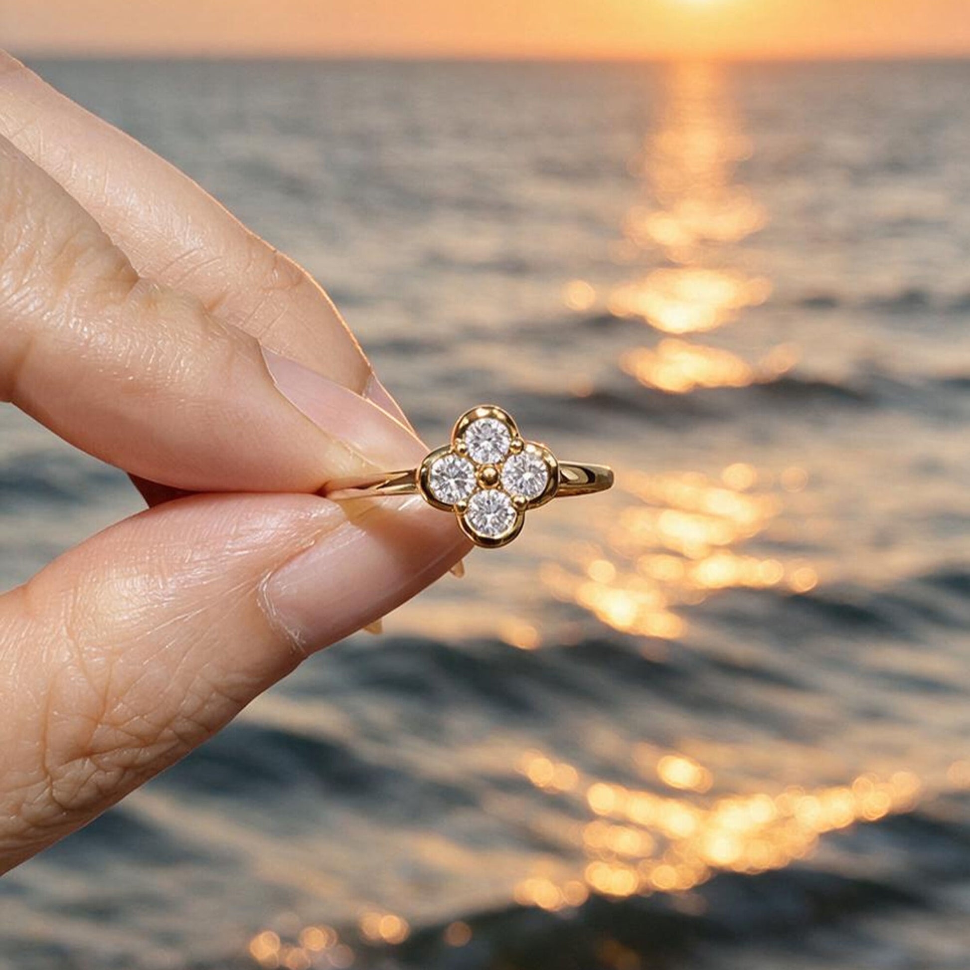 Natural 0.33 Ct. TW Diamond Clover Ring in Yellow Gold , 14K Yellow Gold, 18K Yellow Gold