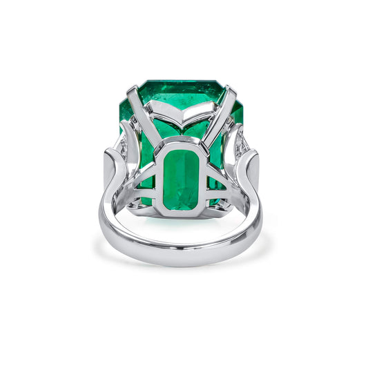 Natural Green Colombian Emerald Ring, 26.46 Ct. TW, Radiant shape, GUBELIN Certified
