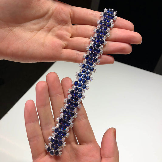 NATURAL VIVID BLUE BURMESE SAPPHIRE BRACELET|34.93 CT. (40.77 CT. TW), G1912280113, UNHEATED