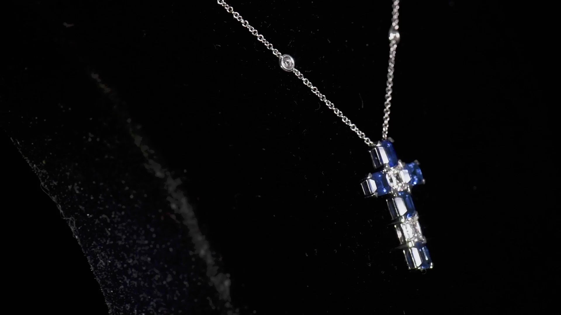 Blue Sapphire Pendant, 5.76 Ct. TW, Asscher shape IGI Certified