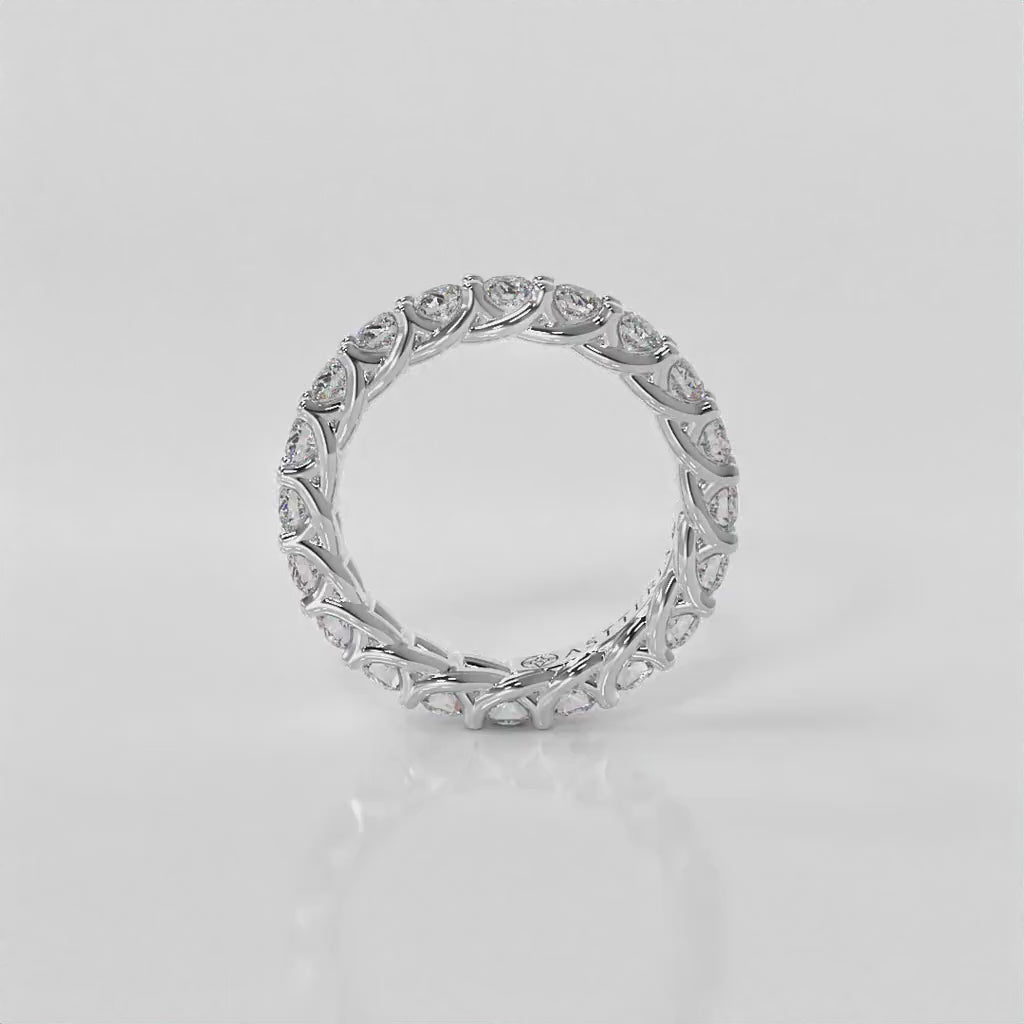 14K white gold, 18K white gold