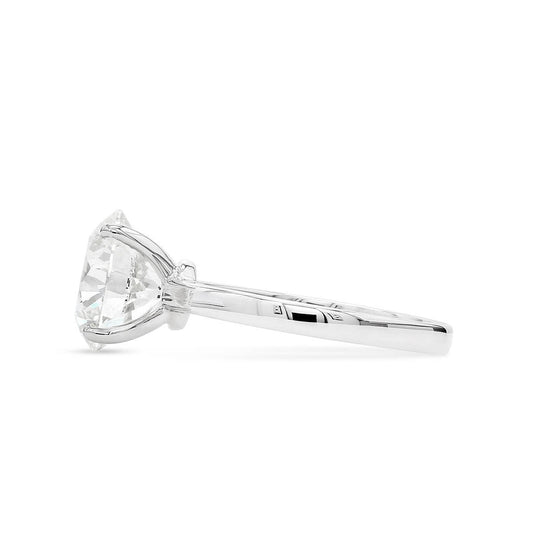 White Diamond Ring, 4.12 Ct. TW, Round Shape, GIA Certified