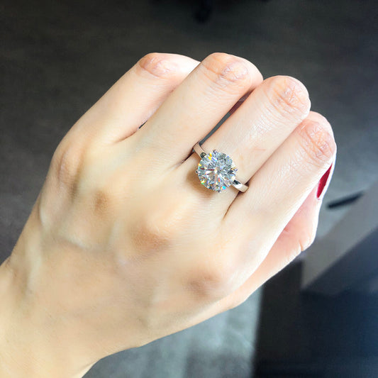 White Diamond Ring, 4.12 Ct. TW, Round Shape, GIA Certified